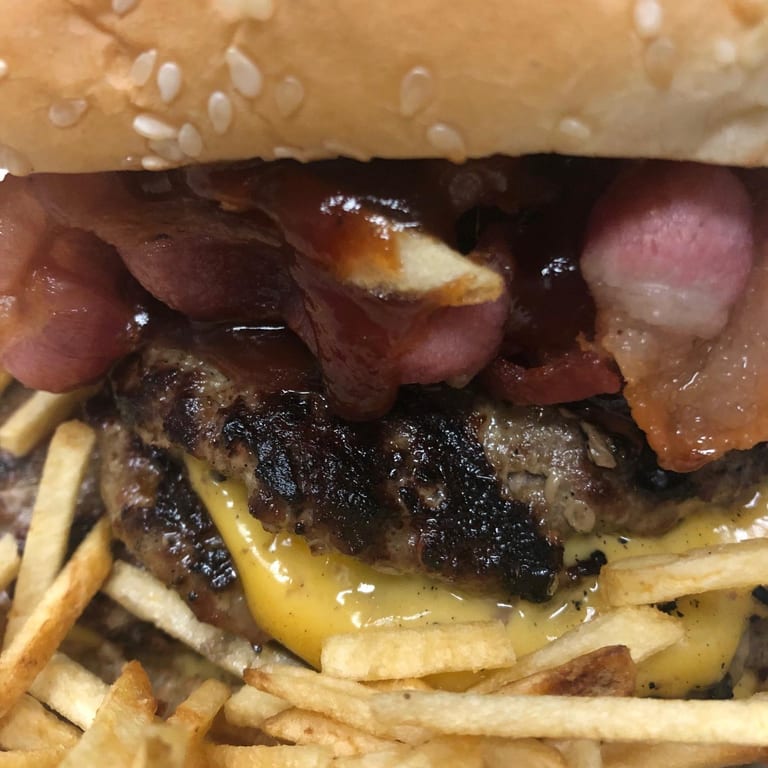 BBQ Bacon Burger Delight