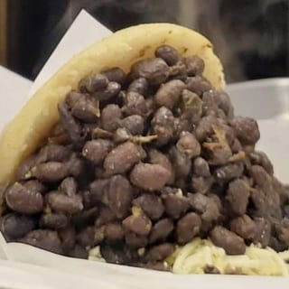 Arepa Domino/Black Beans&Cheese