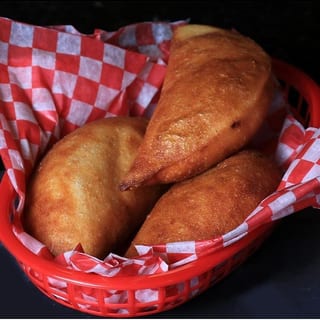 Emp. Ven. Black Beans and Cheese/Frijoles Negros con Queso